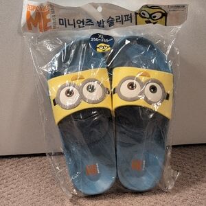 Universal Despicable Me Blue and Yellow Slippers (8-9 Women's) NWT